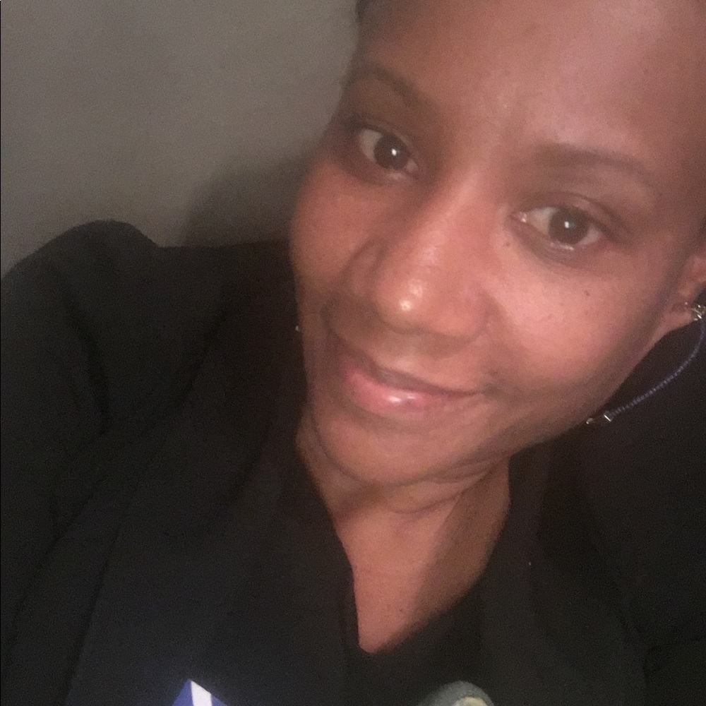 Meet your Posher, Racquel